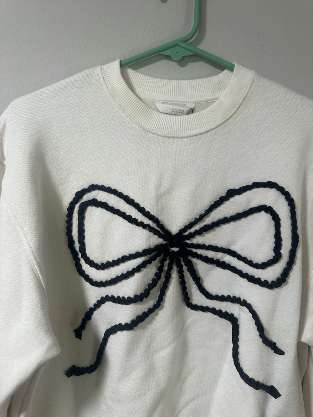 Zara Cream Crewneck Sweatshirt with Black Braid Detail